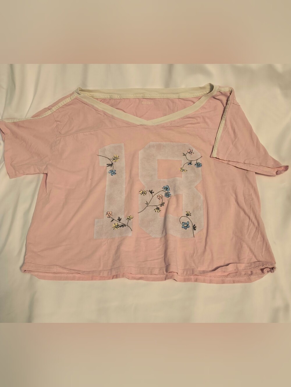 Hollister Oversized Off-the-Shoulder Varsity Floral Graphic Tee